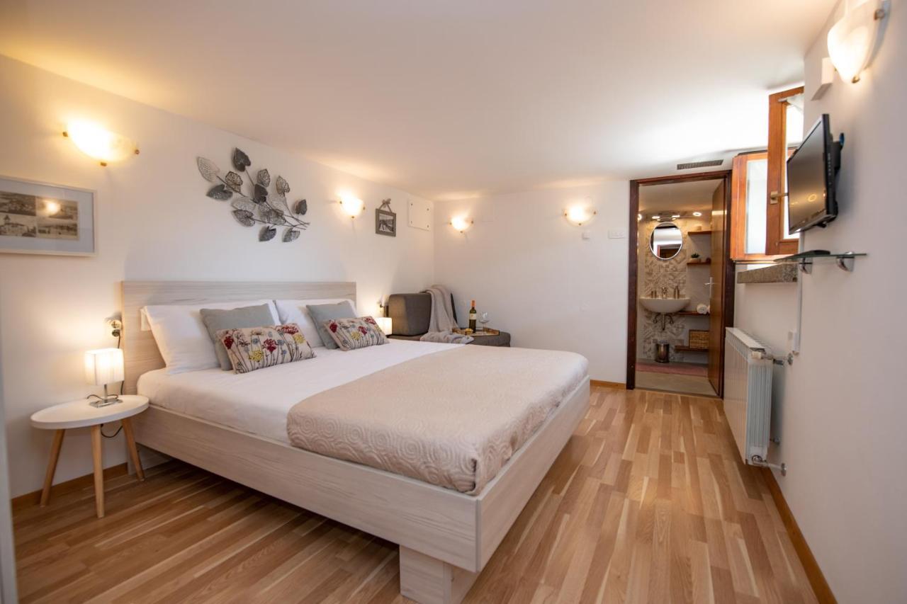 Apartment Amalia Volosko Opatija Eksteriør billede